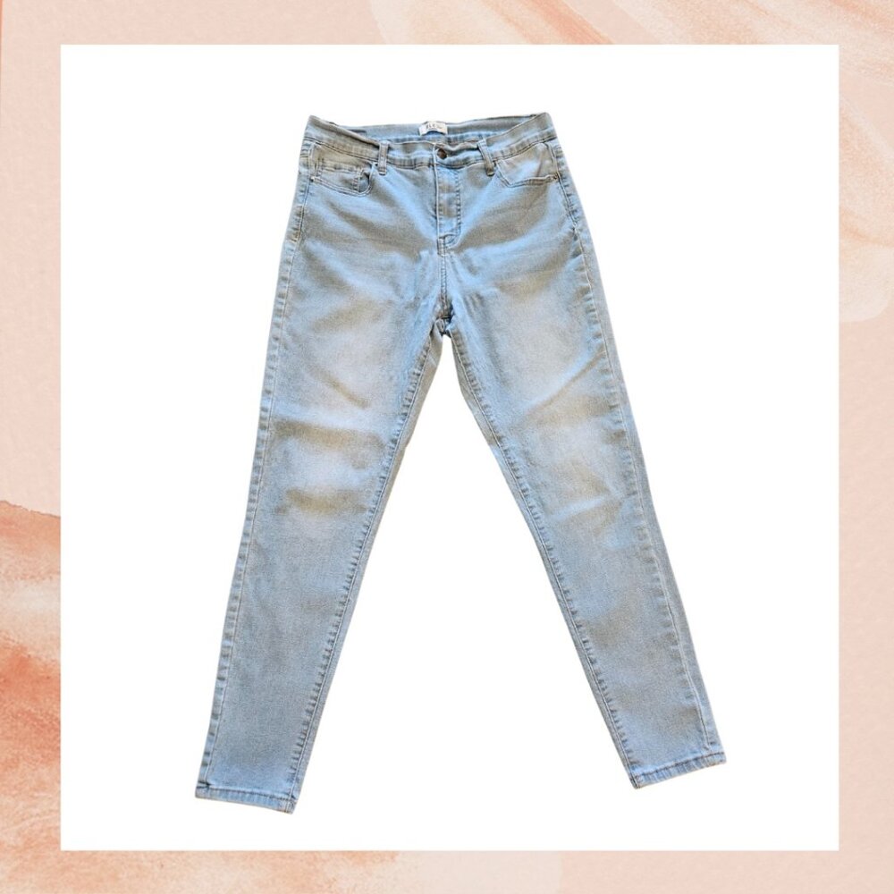 Bleu Light Wash Ankle Skinny Jeans